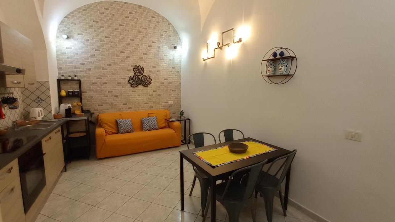 Casa Barocco Catania Apartment ภายนอก รูปภาพ